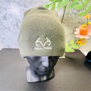 Real Tree Winter Hat One Size Lined With 100% Polyester